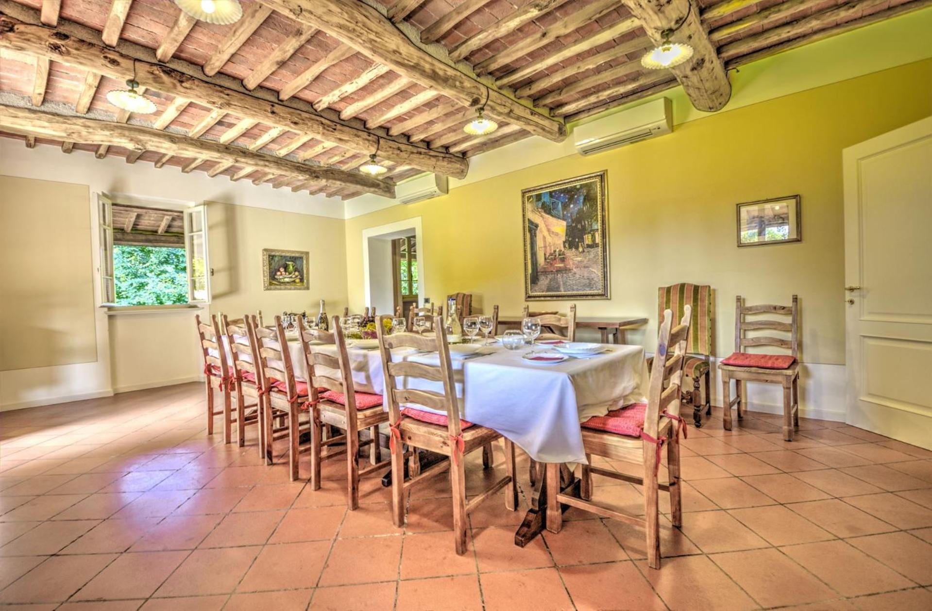 Lucca Cycling Holidays Il Tiglio Rooms Sant'Andrea di Compito Luaran gambar