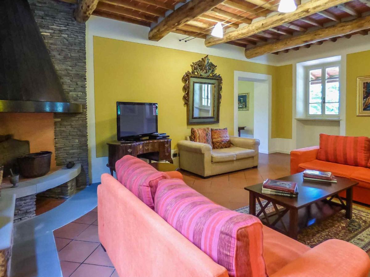 Lucca Cycling Holidays Il Tiglio Rooms Sant'Andrea di Compito Luaran gambar