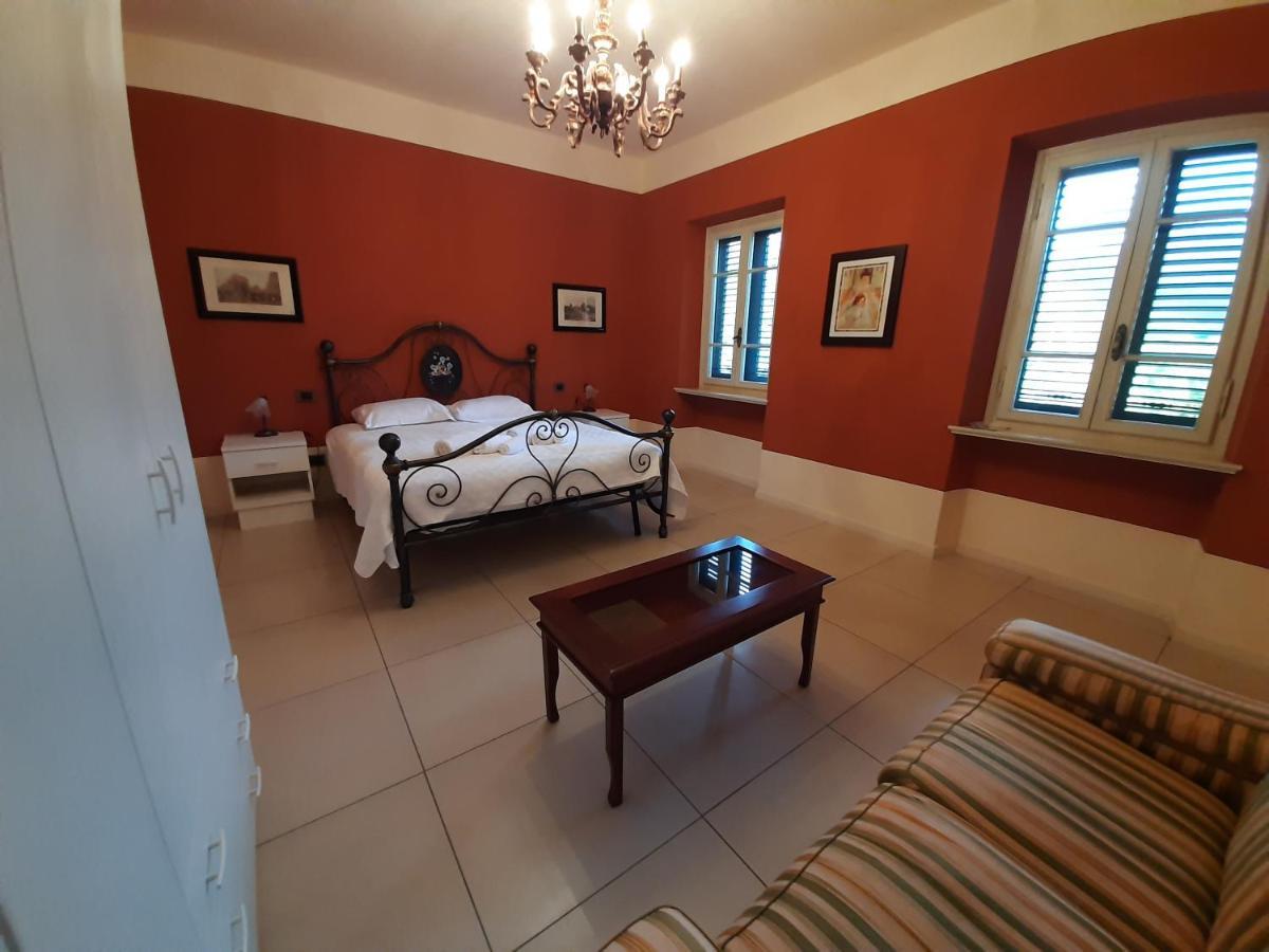 Lucca Cycling Holidays Il Tiglio Rooms Sant'Andrea di Compito Luaran gambar