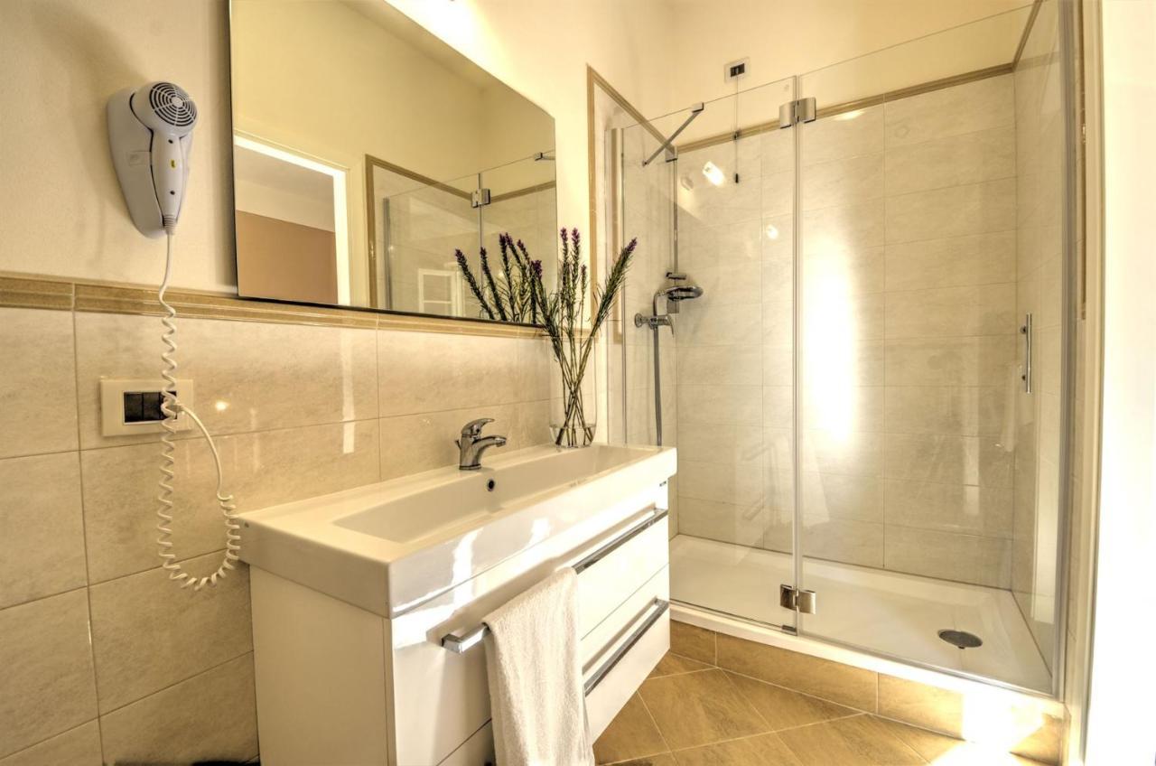 Lucca Cycling Holidays Il Tiglio Rooms Sant'Andrea di Compito Luaran gambar